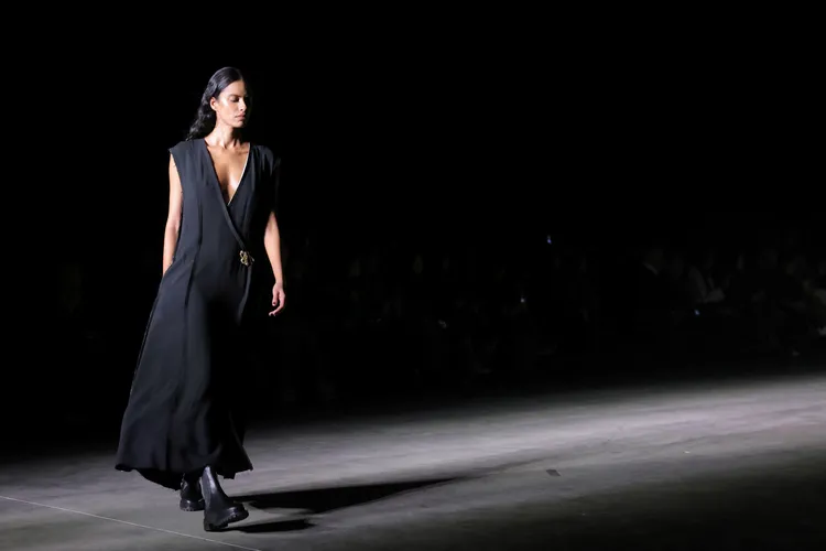 吳季剛（Jason Wu）2024秋冬新作11日在紐約時裝周登場。路透社