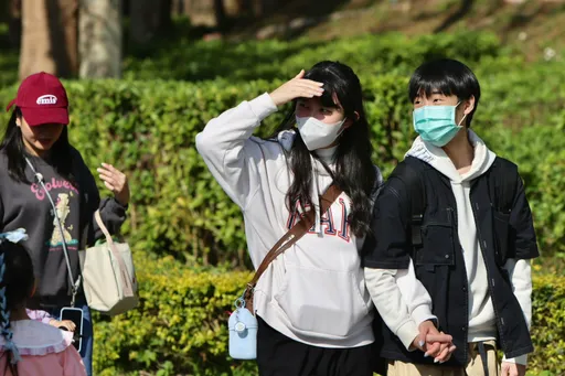 今開工高溫衝31℃！明北台灣乍暖還寒　狂掉11℃降雨