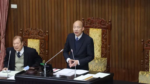 真愛薛瑞元？韓國瑜暖炸　不只要他喝熱茶還讓他這樣答詢