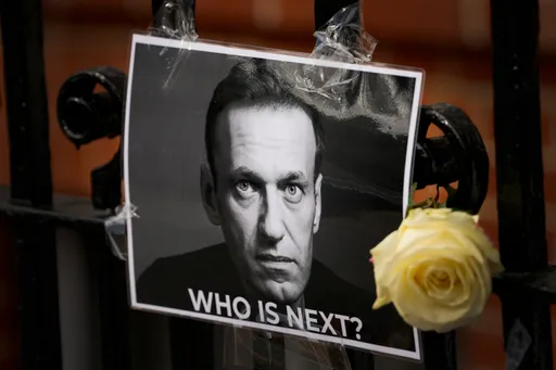 中國異議人士悼念納瓦尼 指中國政治環境更惡劣