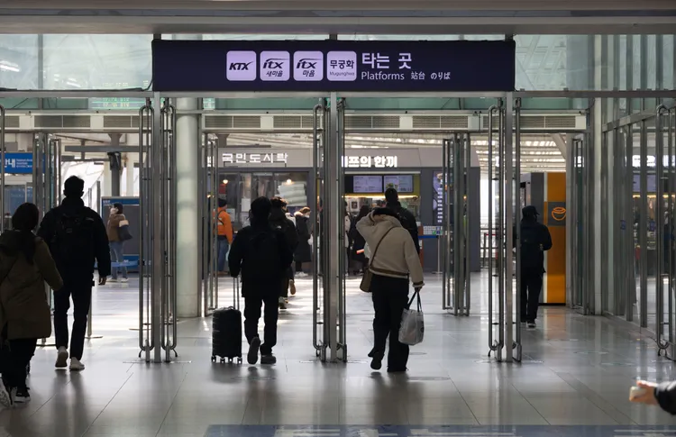 首爾火車站。新華社