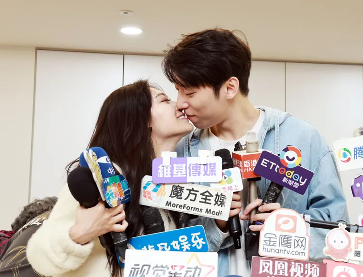 祈錦鈅和老公甜蜜親親。紅心字會提供