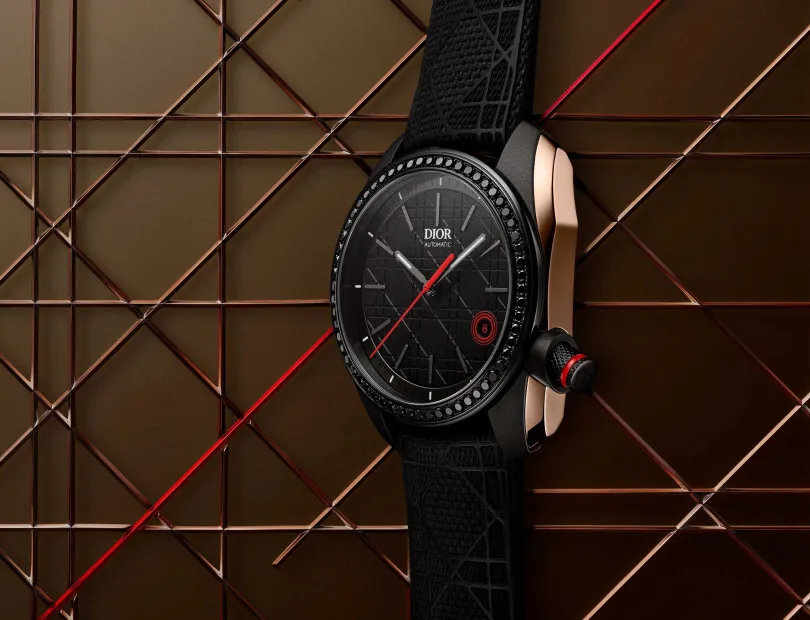 DIOR Chiffre Rouge 38mm自動上鍊錶圈鑲鑽腕錶，51萬4000元。品牌提供