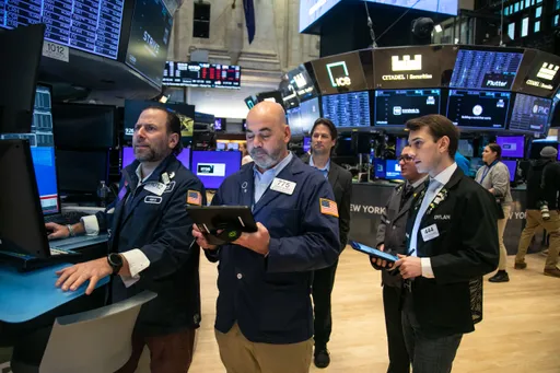 通膨數據出爐前　美股開低