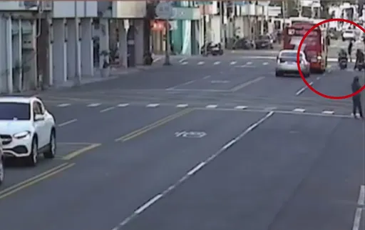 帝王行人麻煩大了!闖紅燈又站路中不動 不只罰錢還卡這2刑責