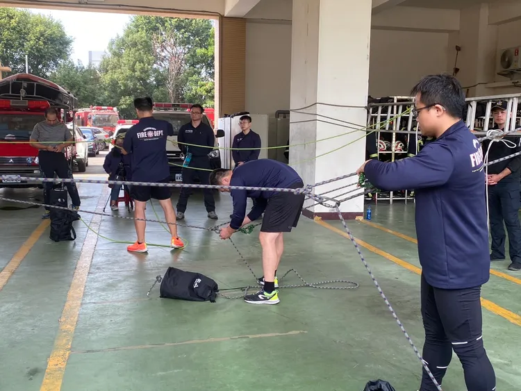 繩結也是小隊長體技能測驗的重點項目。台中市消防局提供