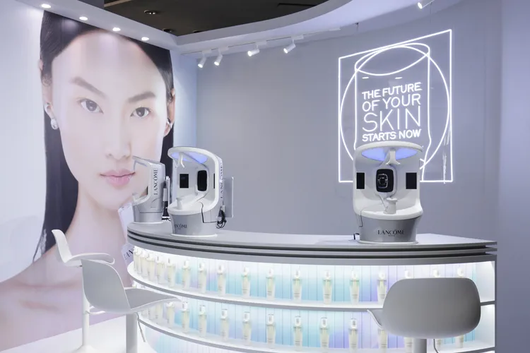 蘭蔻超級極光水全面造光站。品牌提供