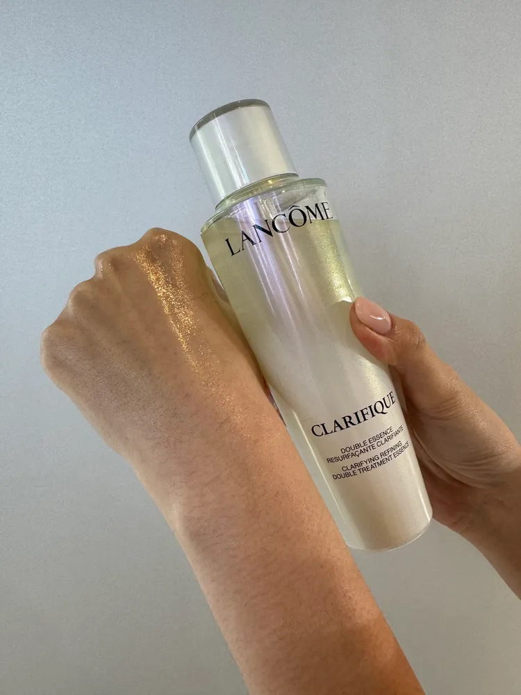 蘭蔻超極光活粹晶露，150ml／3950元。張家玲攝