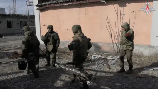 索命詐騙！印度民眾被拐進俄軍幫打烏克蘭　印外交部示警