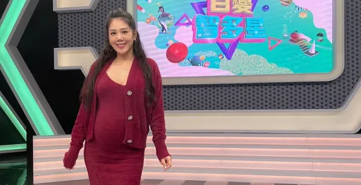 女星楊晨熙「上圍激增」 懷胎8月照開跑車