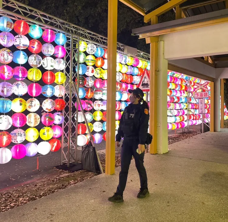 警方加強會場夜間巡守。桃園警分局提供