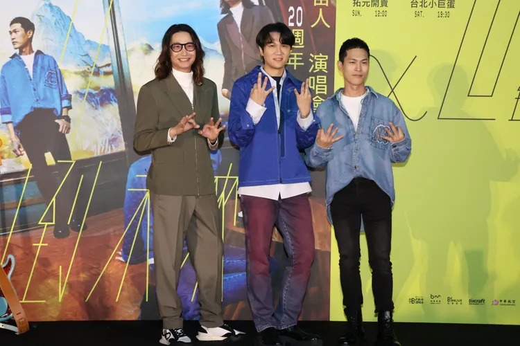 宇宙人為了演唱會造勢。莊宗達攝