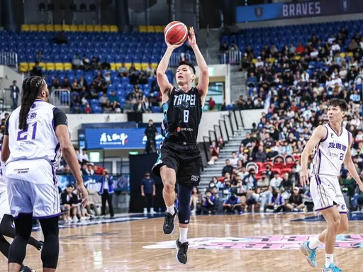富邦勇士不再林志傑賣老命!周桂羽飆19分 讓攻城獅這個年不好過