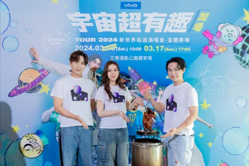 告五人情侶檔相愛7年甜到出蜜:天天有新鮮感受  好日子時間地點終於公布了