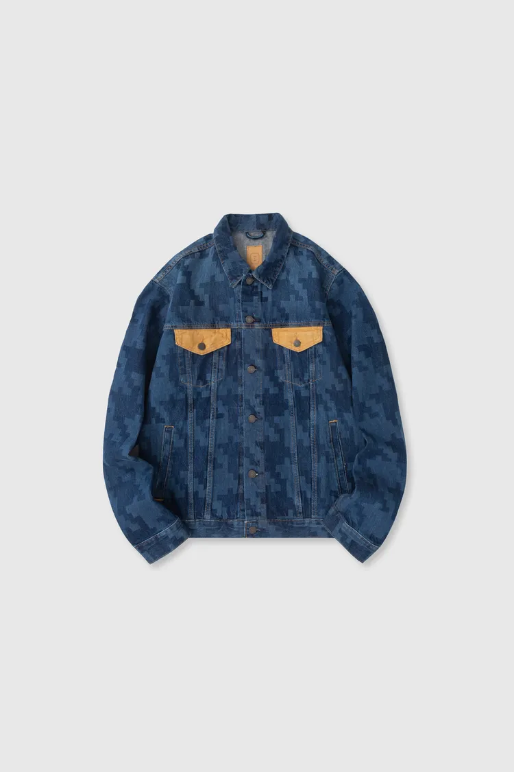 千鳥格牛仔外套，4999元。品牌提供