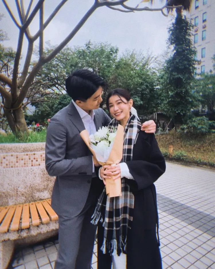 孫睿升格為幸福人妻。翻攝孫睿臉書