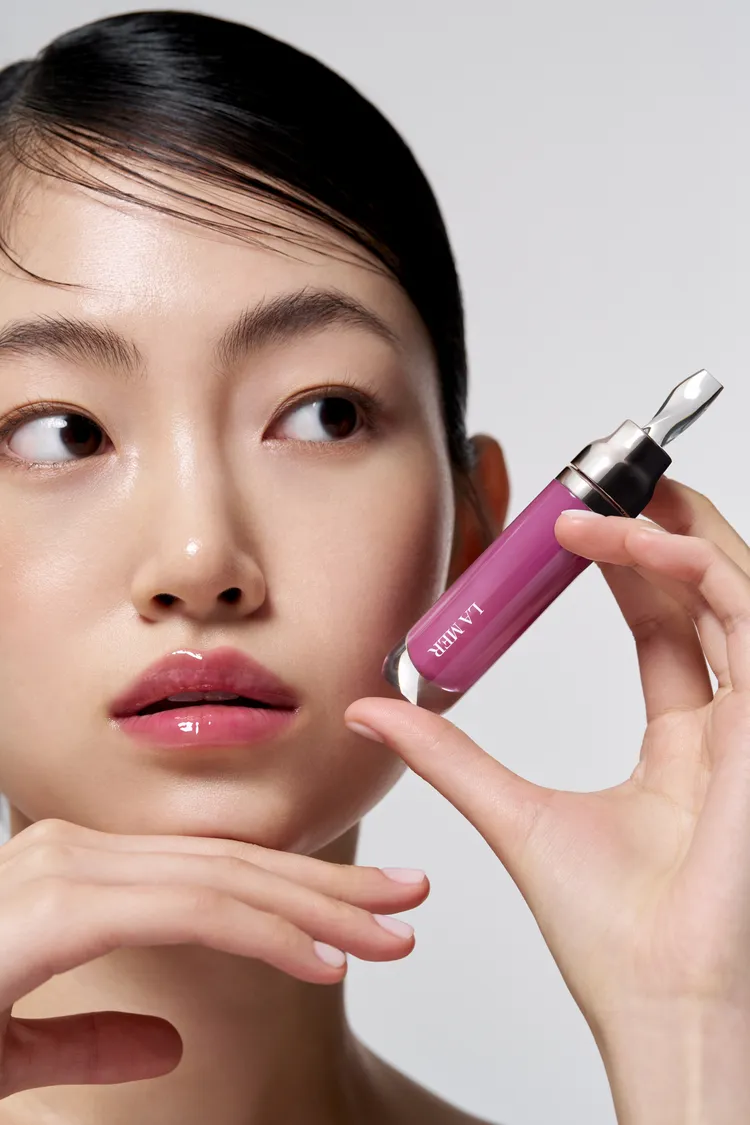 海洋拉娜修護唇萃推出4款夢幻新色，各7ml／3900元。品牌提供