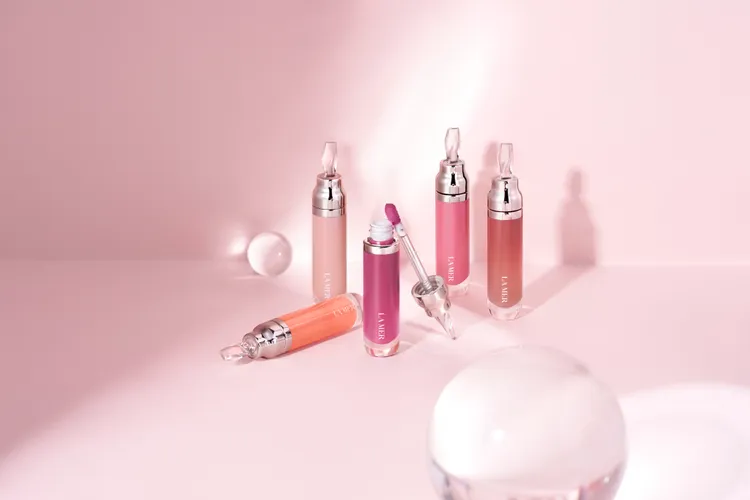 海洋拉娜修護唇萃推出4款夢幻新色，各7ml／3900元。品牌提供