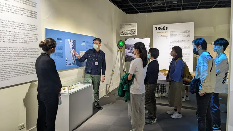 旅客專屬閉館後的專人專屬導覽時光。高史博提供