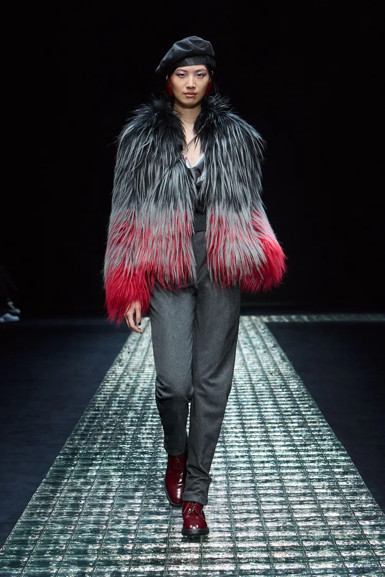 EMPORIO ARMANI 2024秋冬系列。品牌提供