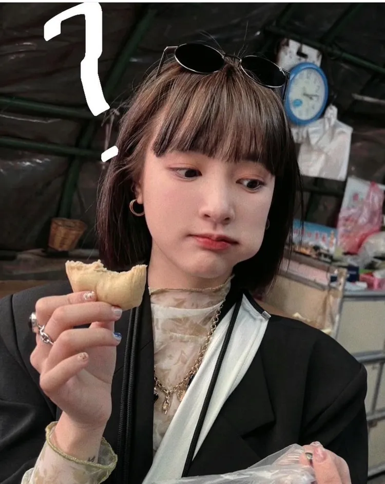 王淨嚼小饅頭搞笑。翻攝王淨IG