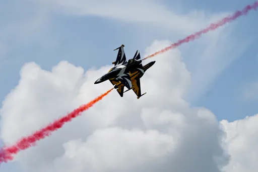 南韓空軍9架「黑鷹」明現身台灣! 降落小港時間曝