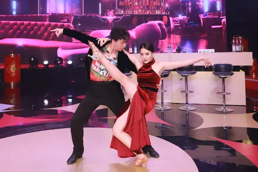 女星顏曉筠被網友封「練舞奇才」 對打來真的