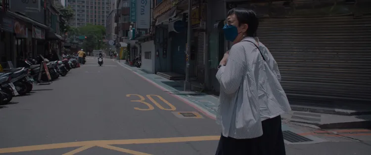 許鞍華視詩為護身符。佳映提供