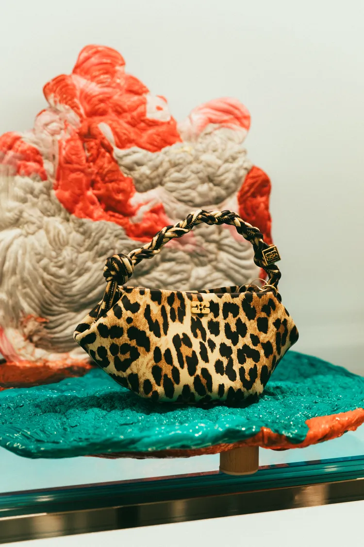 Bou Bag是店內重點單品之一。品牌提供