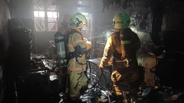 一樓燒毀，火場面積約10平方公尺。讀者提供