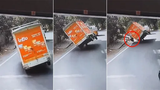 驚悚片｜小貨車超速過彎翻了　車廂斜45度「砸頭KO女路人」