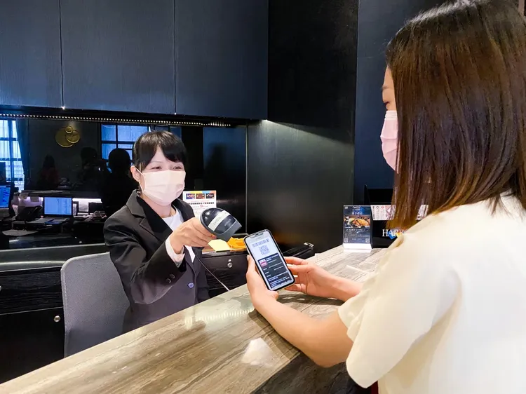 漢來美食春節豪撒開運紅包，消費滿額即刻開刮，享美食之餘還有機會帶走千元餐飲抵用券。業者提供