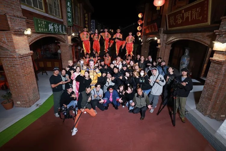 劇組從白天拍到深夜。林務局長提供