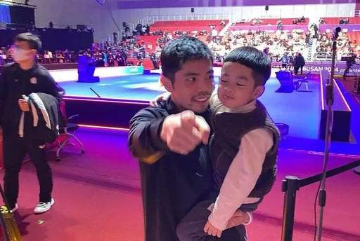 莊智淵第6度拿到奧運門票 曬兒子加油照!搞笑解讀表情像「饒你一命」