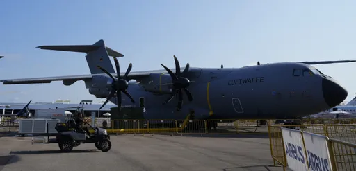 小粉紅怒了!德軍機拒絕中國和俄國人參觀 就是歧視中國人