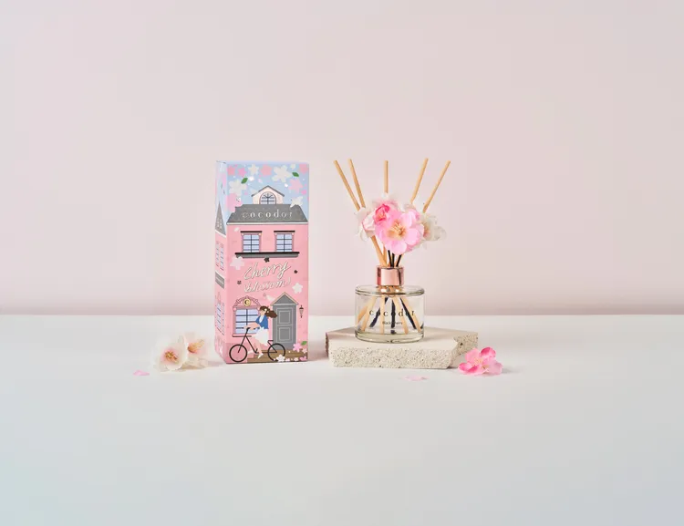 COCODOR櫻花系列擴香瓶，120ml／299元。品牌提供