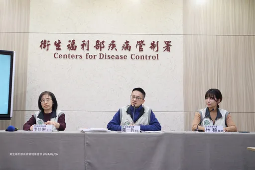 快打XBB疫苗!新冠疫情再增65死 40多岁男性休克、肾衰竭住院6天过世