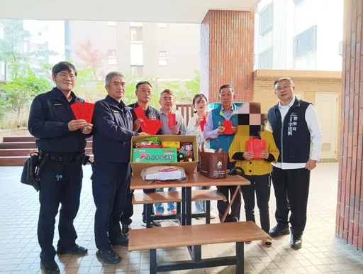 1家7口北漂台中　妻伤筹无手术费！警方年前送暖解危