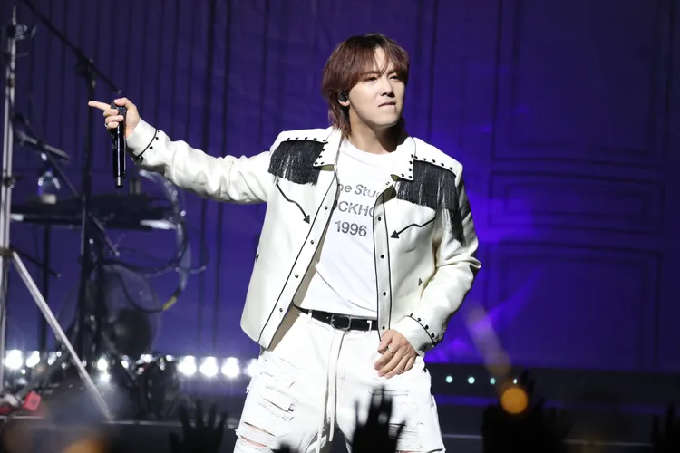 李洪基飆唱，準備3首去年首爾場沒唱的歌。彭欣偉攝