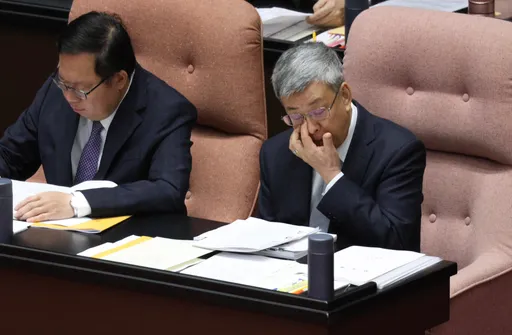 陳建仁「食安專報」偷臭馬英九!狂翻黑歷史 稱瘦肉精風波為「單一事件」