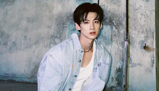 白敬亭春晚霸C位風波打不倒 進組《難哄》扮「趙露思哥哥」