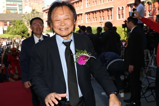 王世堅挺水牛伯!嗆黨內這些人羞辱游錫堃 「我非常不以為然」