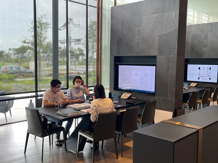 九份子重劃區目前許多建案成交已落在單坪35-38萬元，少部分站上4字頭。葉家銘攝