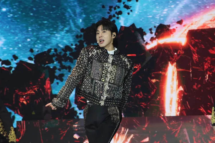 允浩以精湛舞技征服全場粉絲的心。讀者提供