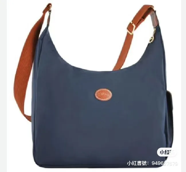 王菲同款包官網已經斷貨。翻攝onlydrinkmilk小紅書