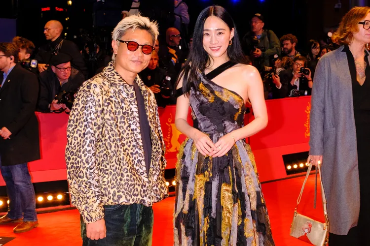 王興洪（左）、吳可熙在柏林影展再次見面。CAA提供