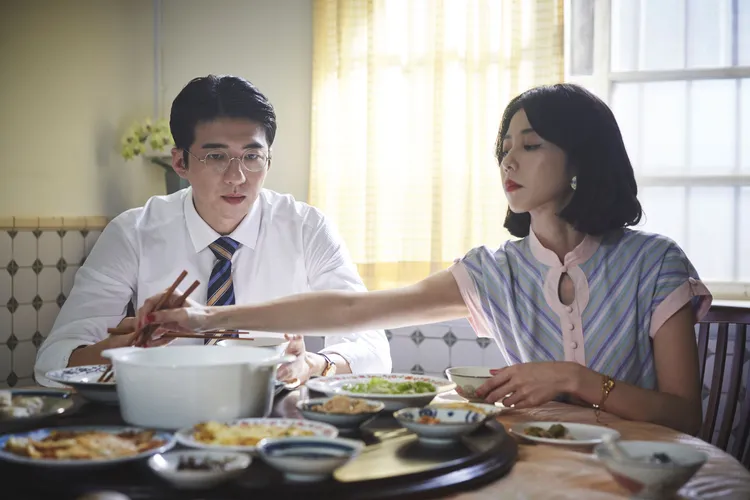 傅孟柏（左）和邵雨薇《商魂》飾演一對鴛鴦伴侶。欣蘭企業股份有限公司提供