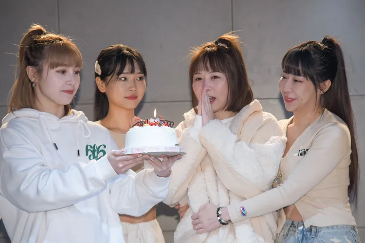 成員驚喜為畇二慶生。好看娛樂提供