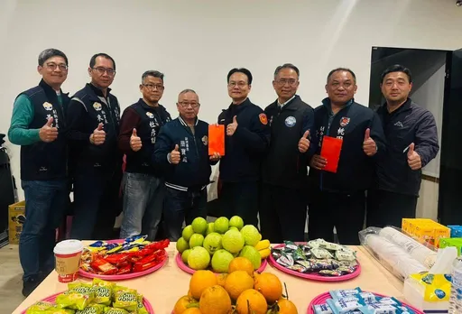 桃警戮力投入燈會安維交管　警友相挺「行動補給站」送暖