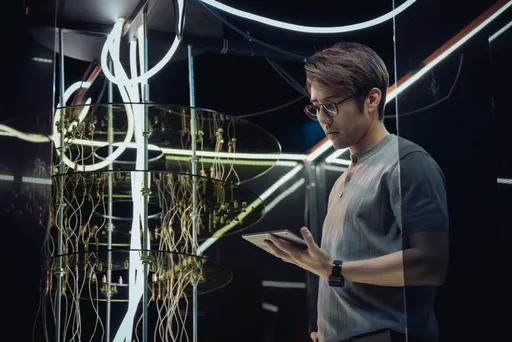 胡宇威開放實驗室讓女學生受腦部刺激 盧以恩「從沒嘗試過」